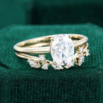 Load image into Gallery viewer, Minimalist Oval Cut Moissanite Bridal Ring Set With Leaf Band
