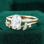 Load image into Gallery viewer, Minimalist Oval Cut Moissanite Bridal Ring Set With Leaf Band
