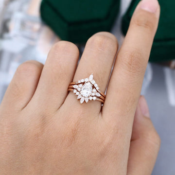 3PCS Pear Shaped Moissanite Engagement Ring Set
