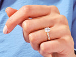 Load image into Gallery viewer, Twist Moissanite Engagement Ring (1.00 Ct)
