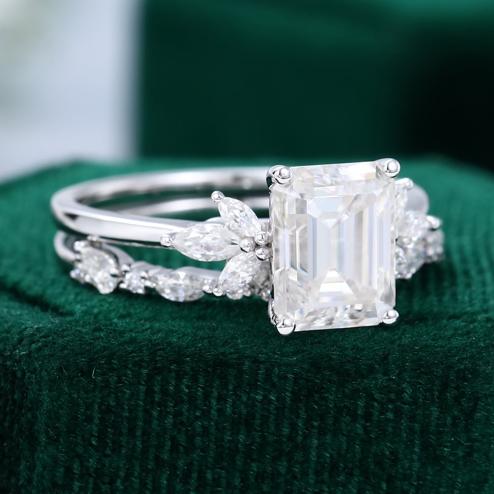emerald and diamond wedding bands