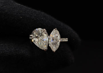 pear shaped engagement ring​