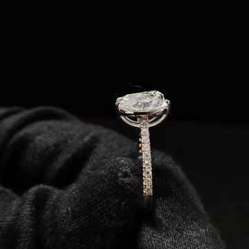 marquise engagement ring​
