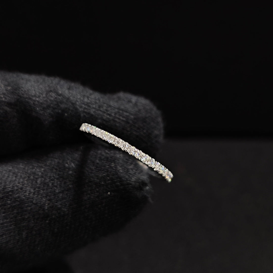 wedding band for radiant cut engagement ring​
