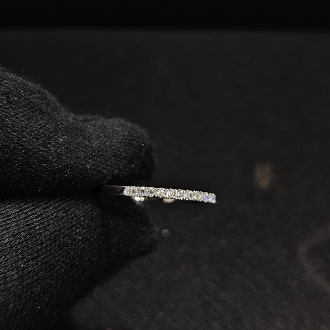 radiant cut engagement rings gold​