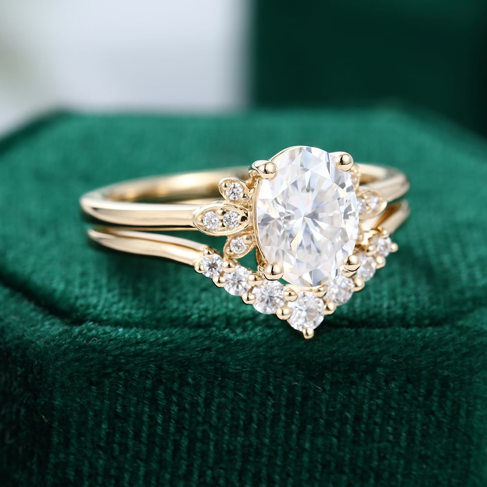 Oval Cut Moissanite Wedding Set In Yellow Gold