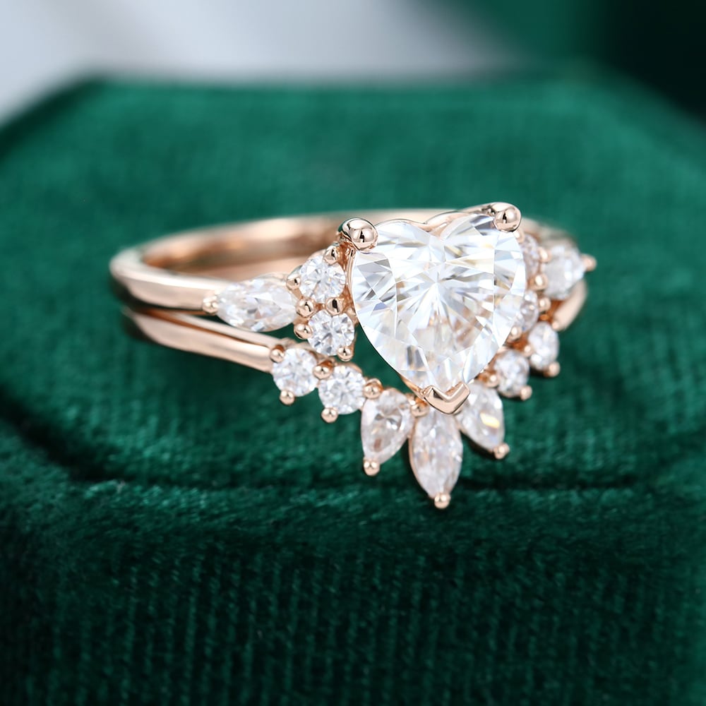 Rose Gold Heart Cut Moissanite Engagement Ring Set