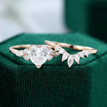 Load image into Gallery viewer, Rose Gold Heart Cut Moissanite Engagement Ring Set
