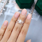 Load image into Gallery viewer, Rose Gold Oval Moissanite Engagement Ring Set
