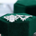 Load image into Gallery viewer, White Gold Pear Shaped Moissanite Wedding Set
