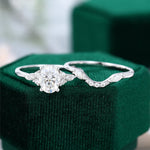 Load image into Gallery viewer, Oval Cut Moissanite Ring With Curved Wedding Band Bridal Set
