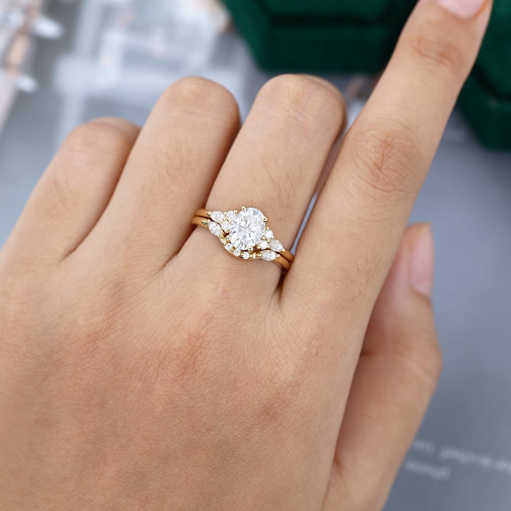 Oval Cut Moissanite Ring With Curved Wedding Band Bridal Set