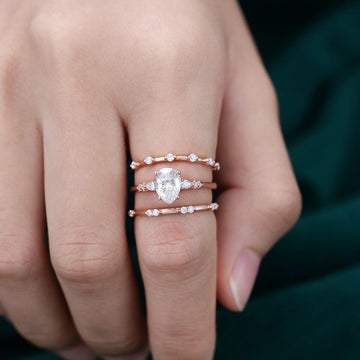 3PCS Pear Shaped Moissanite And Diamond Rose Gold Engagement Ring Set