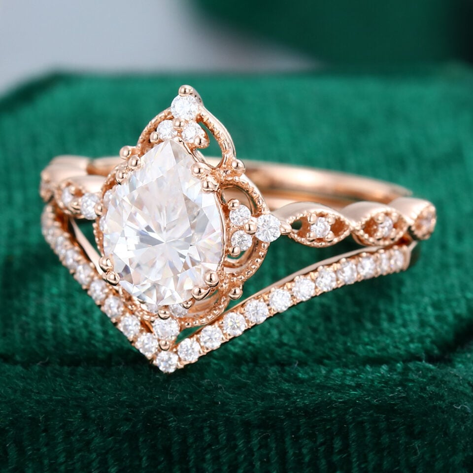 Filigree Floral Halo Engagement Ring Set Pear Shaped Moissanite Ring Set