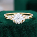 Load image into Gallery viewer, Vintage Yellow Gold Round Cut Moissanite Engagement Ring Set
