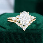 Load image into Gallery viewer, Yellow Gold Moissanite Oval Engagement Rings Set
