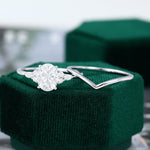 Load image into Gallery viewer, White Gold 2CT Oval Cut Moissanite Engagement Ring Set
