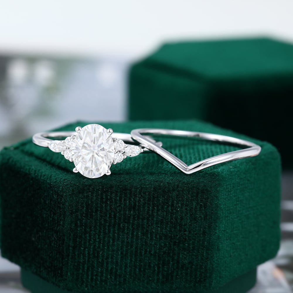 White Gold 2CT Oval Cut Moissanite Engagement Ring Set