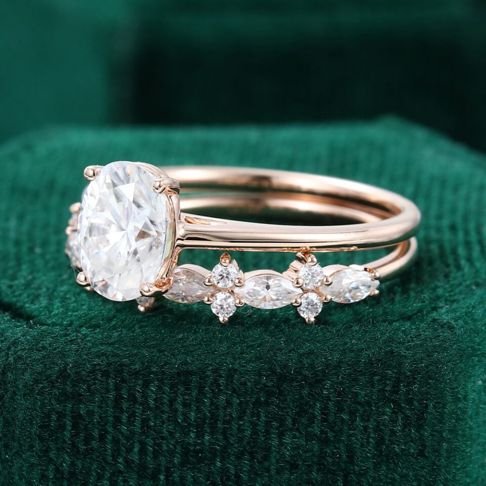 Oval Cut Moissanite With Petal Band Engagement Ring Set