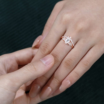 Pear Shaped Moissanite Bridal Ring Set Double Claw Prongs Cluster Engagement Ring Set