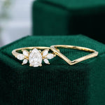 Load image into Gallery viewer, Pear Shaped Moissanite Cluster Engagement Ring With Plain Curved Wedding Band Bridal Set

