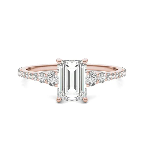 Emerald Signature Graduated Side Stone Engagement Ring
