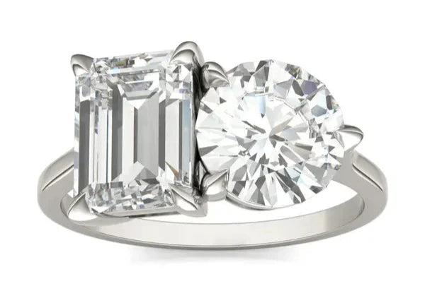 Round Brilliant and Emerald Toi et Moi Engagement Ring