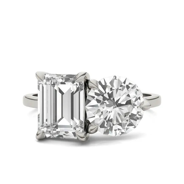 Round Brilliant and Emerald Toi et Moi Engagement Ring