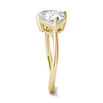 Load image into Gallery viewer, Pear And Trillion Curved Band Toi Et Moi Engagement Ring
