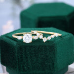 Load image into Gallery viewer, Round Cut Moissanite Bridal Ring Set Three Stones Engagement Ring
