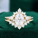 Load image into Gallery viewer, Yellow Gold Oval Moissanite Cluster Engagement Ring Set
