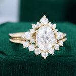 Load image into Gallery viewer, Yellow Gold Oval Moissanite Cluster Engagement Ring Set

