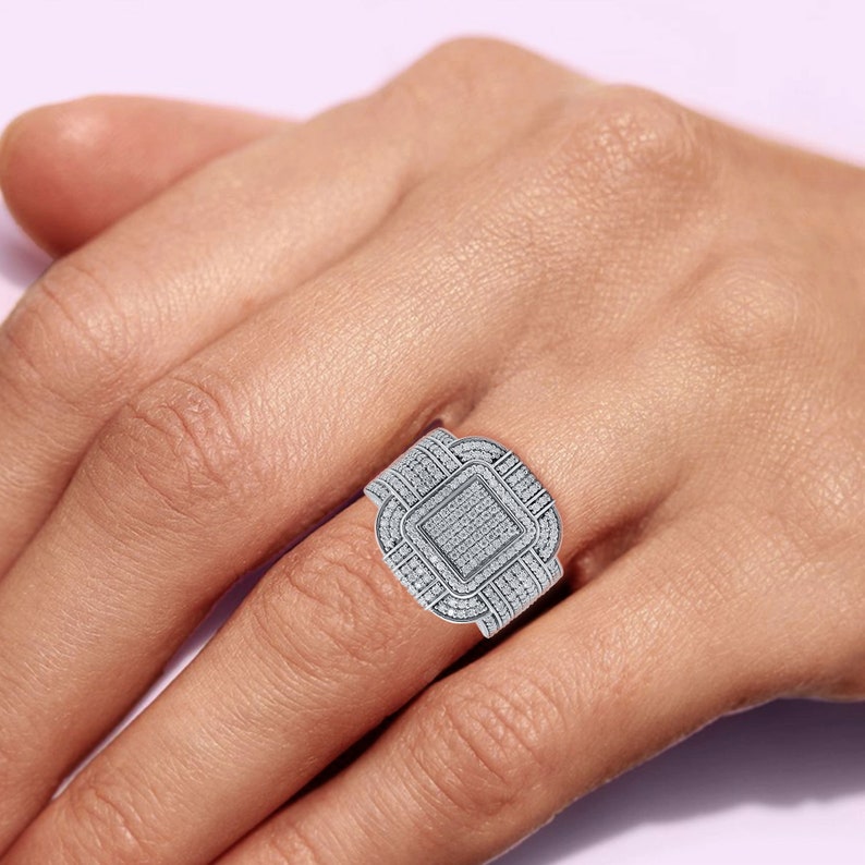 Square Shaped Diamond Ring 1.59 ct
