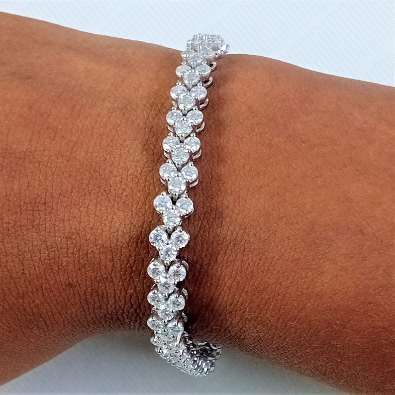 Unique Moissanite Bracelet, Round Moissanite Diamond bracelet, Premium Grade Moissanite tennis bracelet chain , Chain Bracelet, Diamond