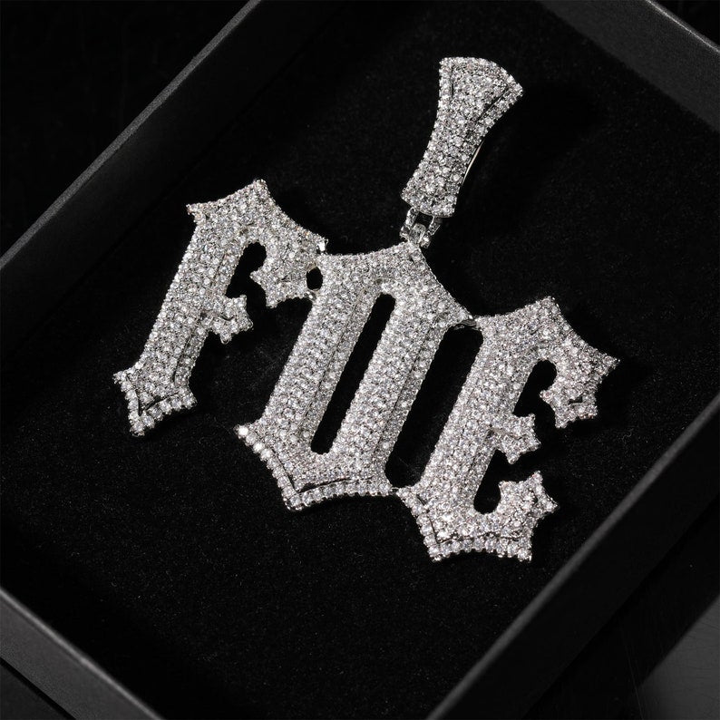 Iced Out Personalized Thorn Letters Pendant Name Necklace,Custom Cuban Link Chain,Hip Hop Jewelry,Customized Birthday Gift for Him