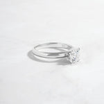 Load image into Gallery viewer, silver gemstone wedding ring
