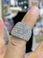 Load image into Gallery viewer, 2.50 ct Diamond Ring Iced Out Diamond Ring Custom Diamond Ring
