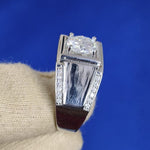 Load image into Gallery viewer, Luxury Moissanite Engagement Ring 1.18ct Round Cut Moissanite Men Ring
