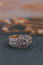 Load image into Gallery viewer, Round Shaped Hip Hop Ring

