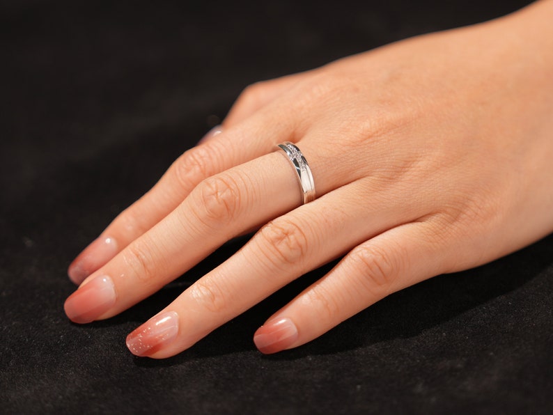 Cross Moissanite Rings for Men/Women