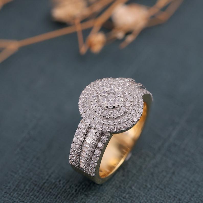 Round Shaped Hip Hop Ring