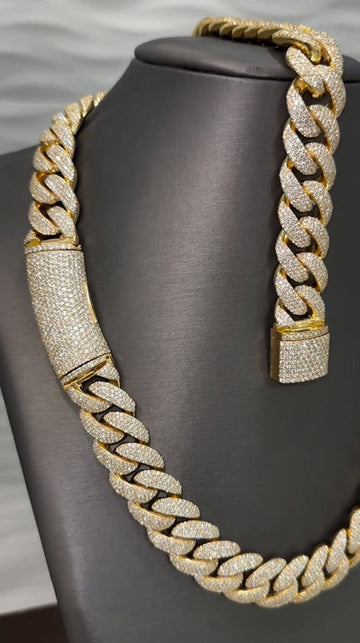 mens moissanite chain​