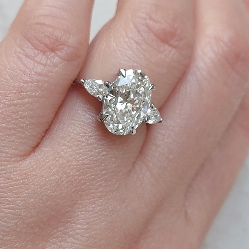D VVS2 Oval LAB Diamond Engagement Ring , 1-4 Ct Lab Grown Diamond, Hidden Halo Oval Ring, Oval Engagement Ring , Diamond Ring , IGI Diamond image 7