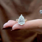 Load image into Gallery viewer, Big Size Diamond Statement Ring 18k Solid Gold Moissanite Pear Cut Split Shank Ring, Party ring image 3