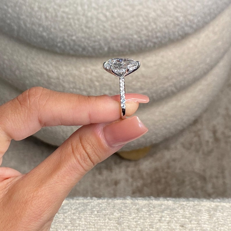 Show-Stopping Engagement Ring / 5.50 Carat Pear Shaped Luxurious Diamond Ring / IGI Certified E-VVS2 / 18k White Gold / Hidden Halo & Pave image 4