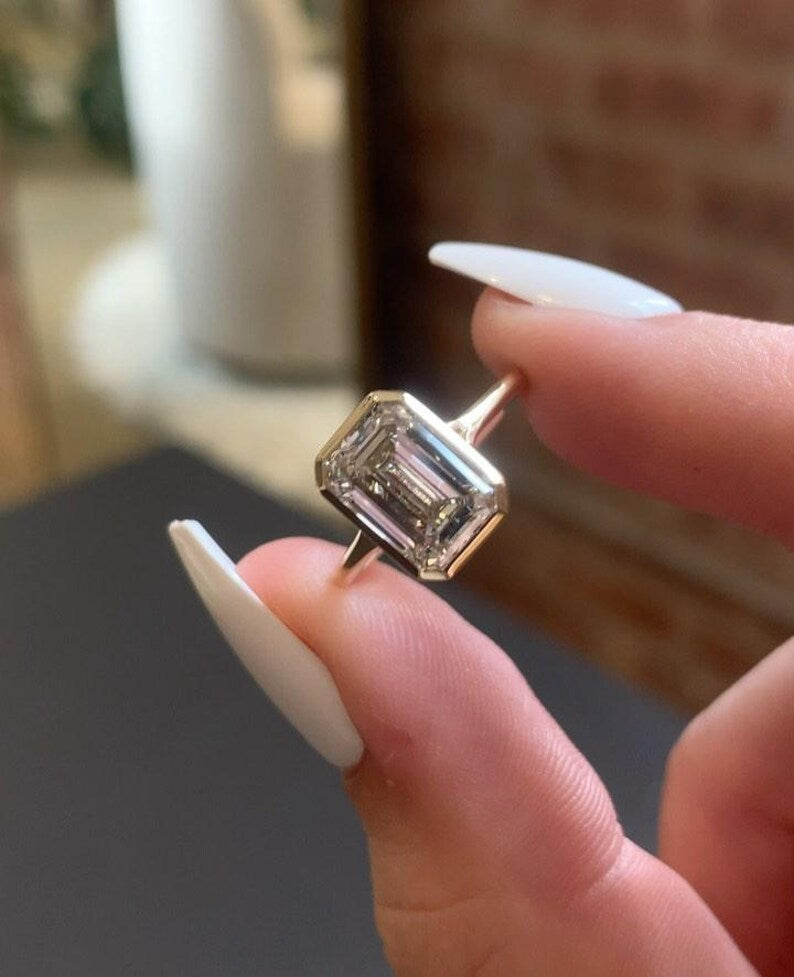 Emerald Cut 2.5ct Lab Diamond Solitaire Ring, Bezel Set Solid Gold, Modern Elegance image 3