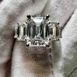 Load image into Gallery viewer, Certified 14K Gold 3.7CT F VVS2 2EX Lab Grown Emerald Cut Diamond Engagement Ring image 4