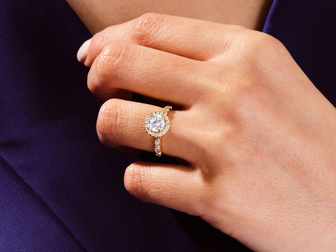 round engagement ring halo
