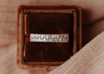 The Clarissa Double Row Band